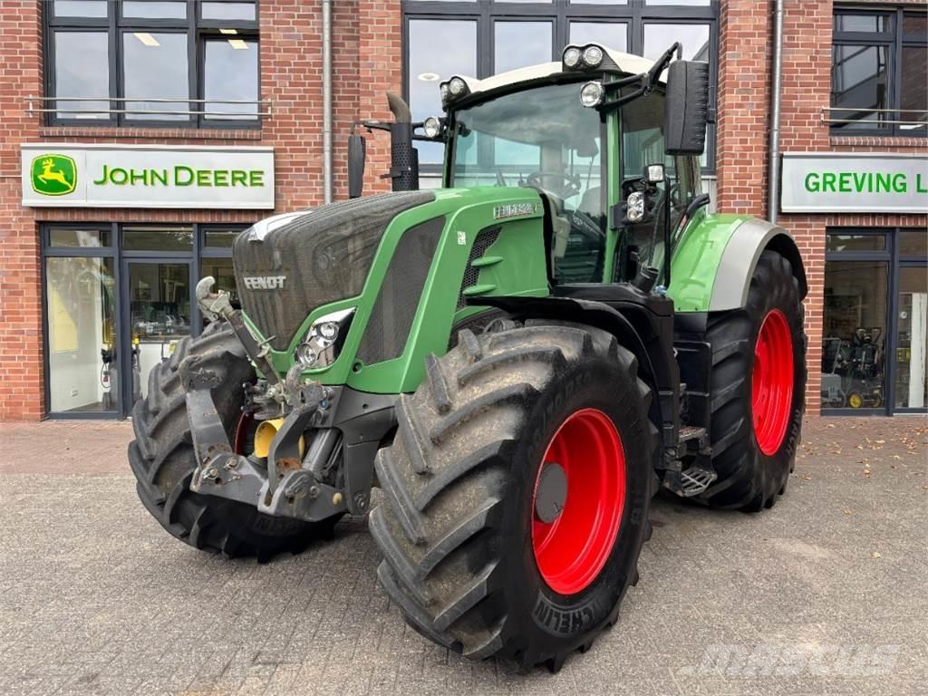 Fendt 828 Vario Traktori