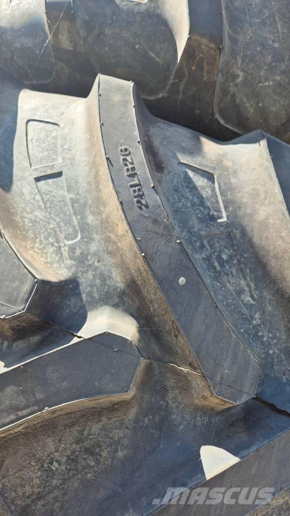 Tianli 750/65R26 Gume, točkovi i felne