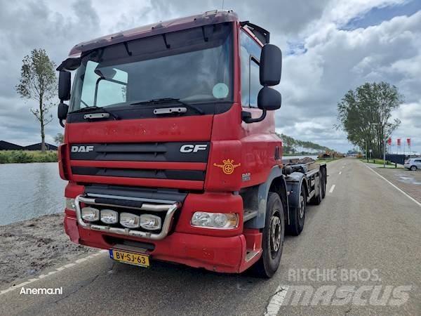 DAF CF 85 8X2 360 Rol kiper kamioni sa kukom za podizanje tereta