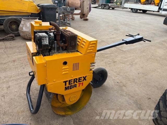 Terex MBR71 Valjci sa jednim bubnjem