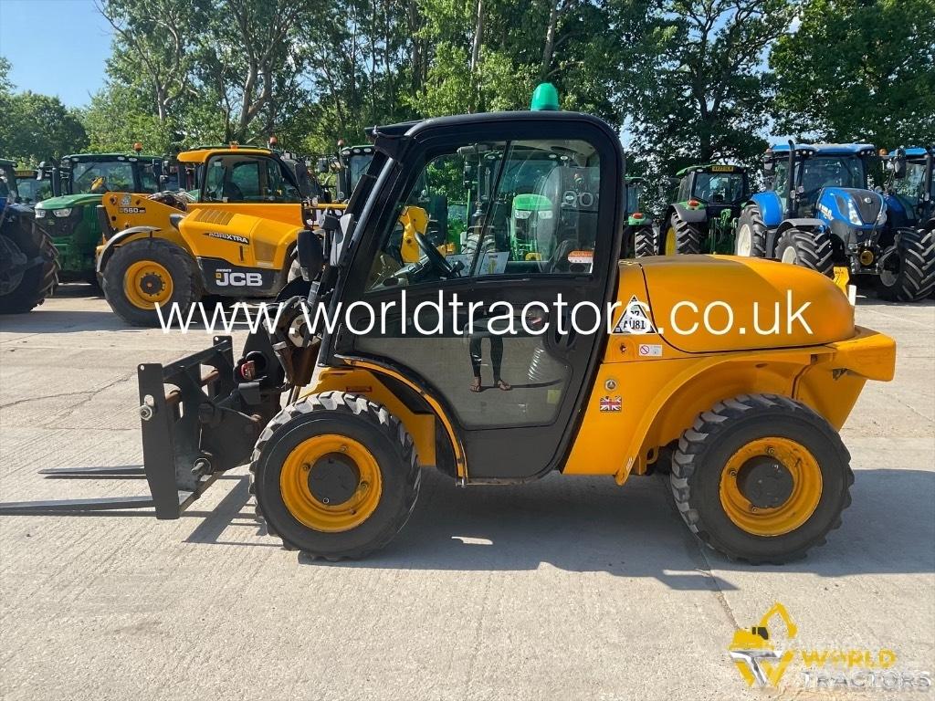 JCB 520-40 Teleskopski viljuškari