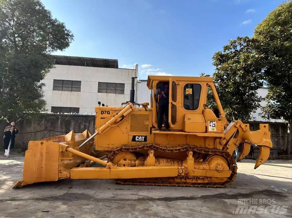 CAT D 7 G Buldožeri guseničari