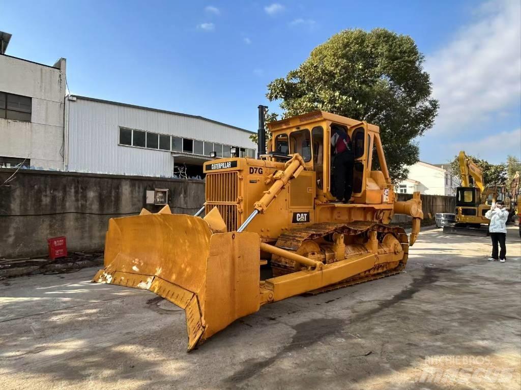 CAT D 7 G Buldožeri guseničari
