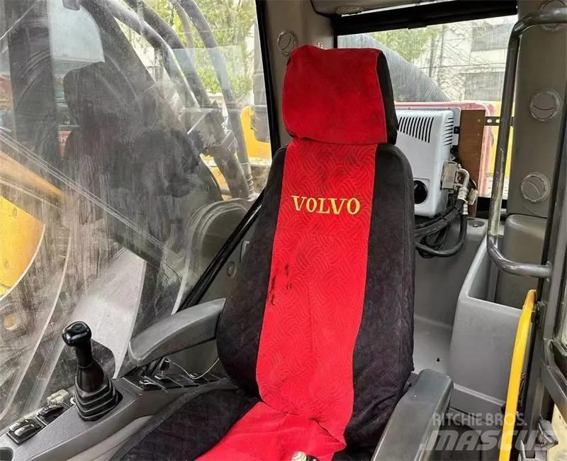 Volvo EC480DL Bageri guseničari