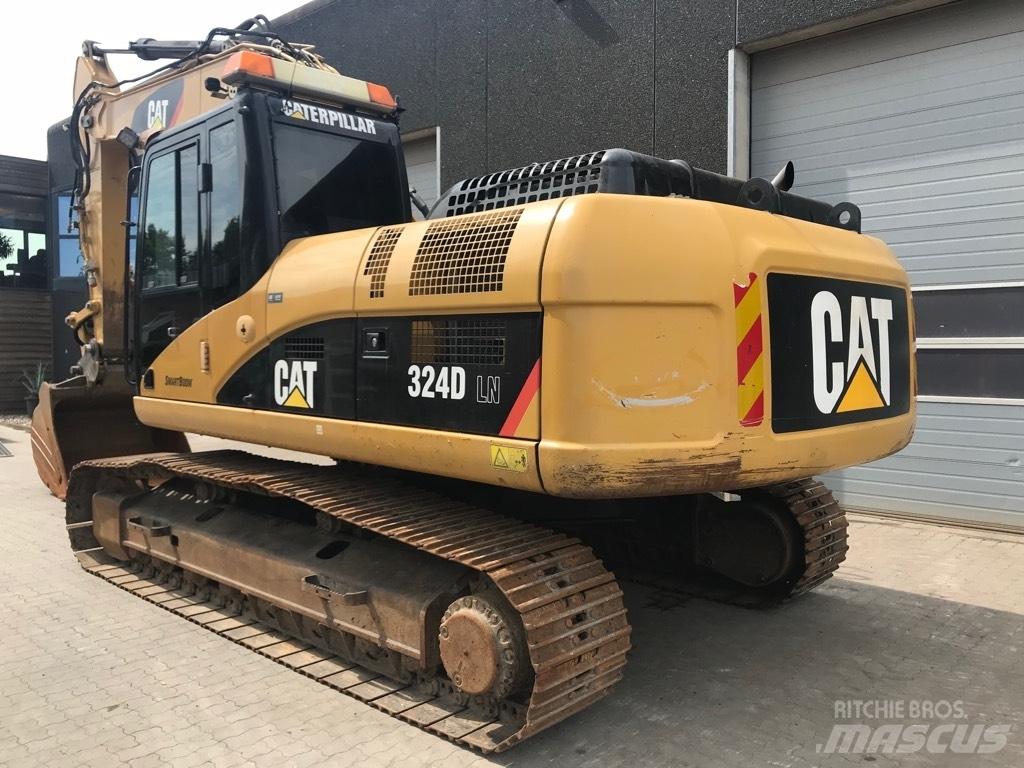 CAT 324D Bageri guseničari