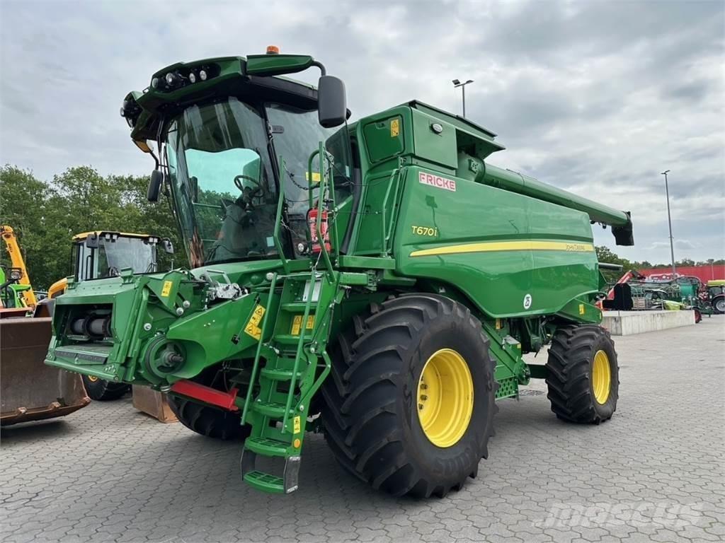 John Deere T 670 i Kombajni