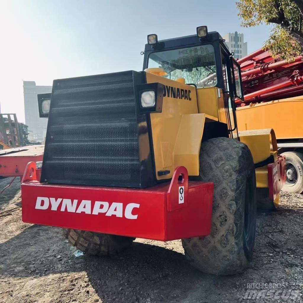 Dynapac CA 30 D Valjci sa jednim bubnjem