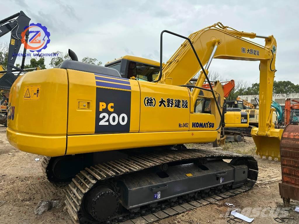 Komatsu PC 200-7 Bageri guseničari
