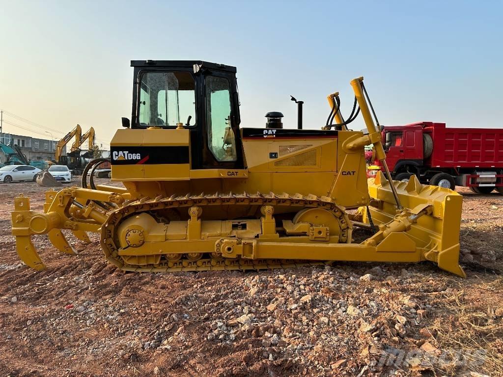 CAT D6G Buldožeri guseničari