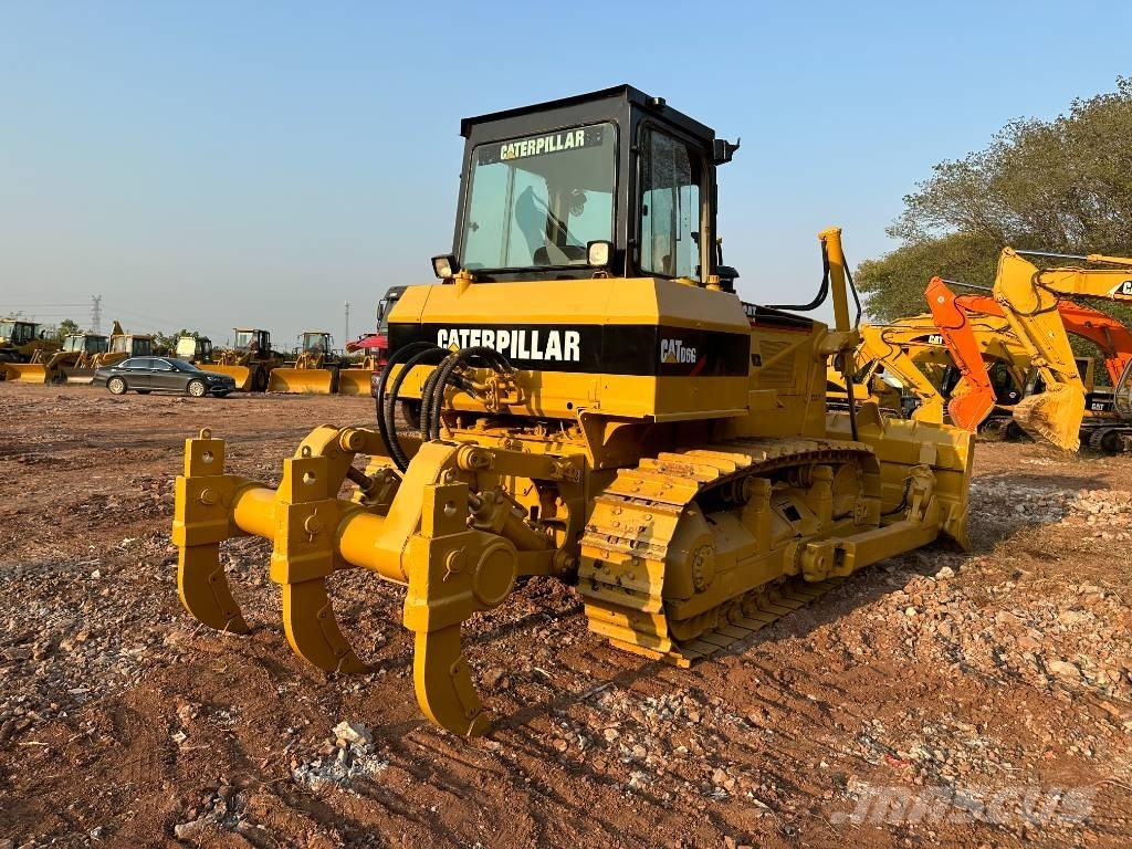 CAT D6G Buldožeri guseničari