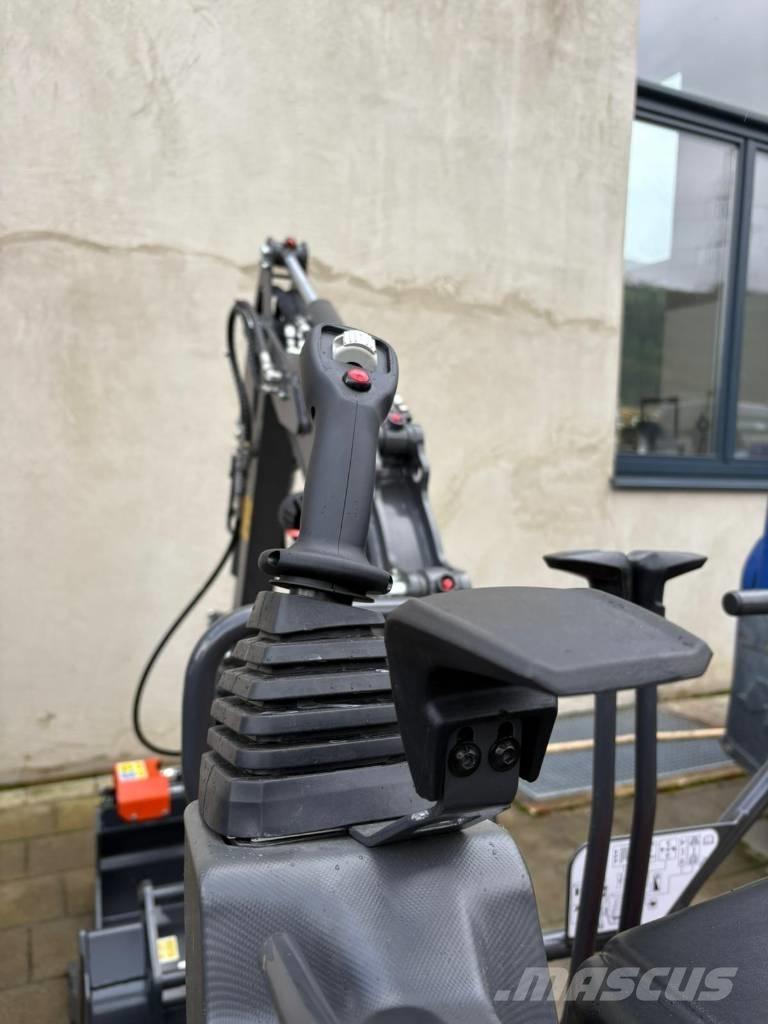 Eurocomach ES14SR Mini bageri < 7t
