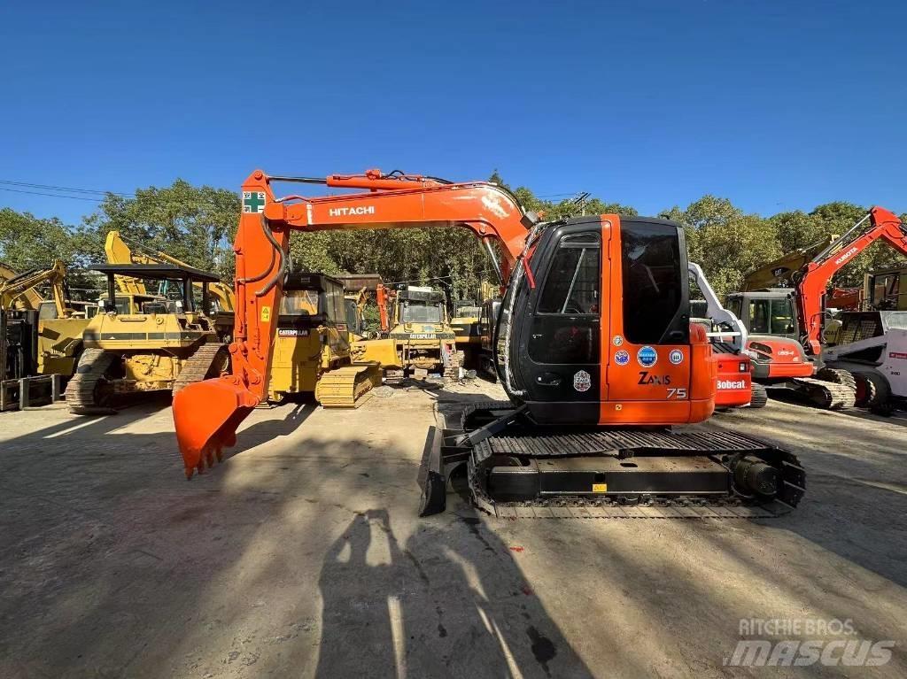 Hitachi ZX 75 Bageri guseničari