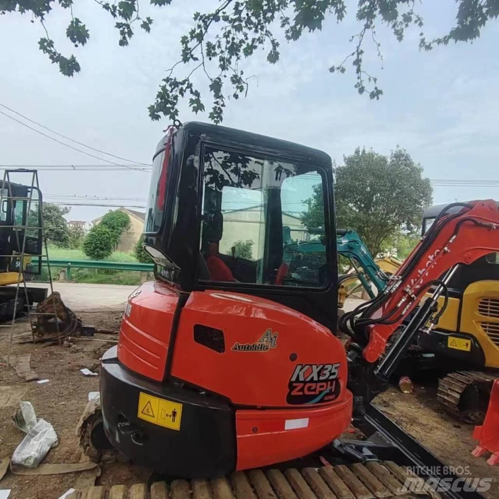 Kubota U 35 Mini bageri < 7t