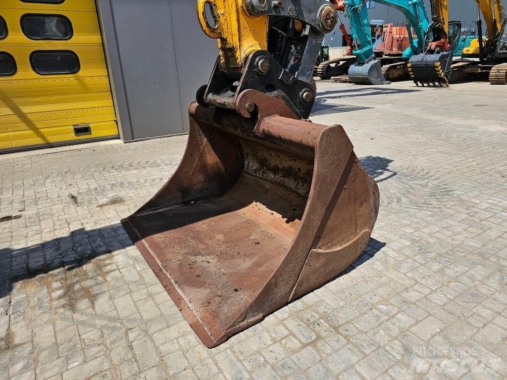 Liebherr 906 Bageri guseničari