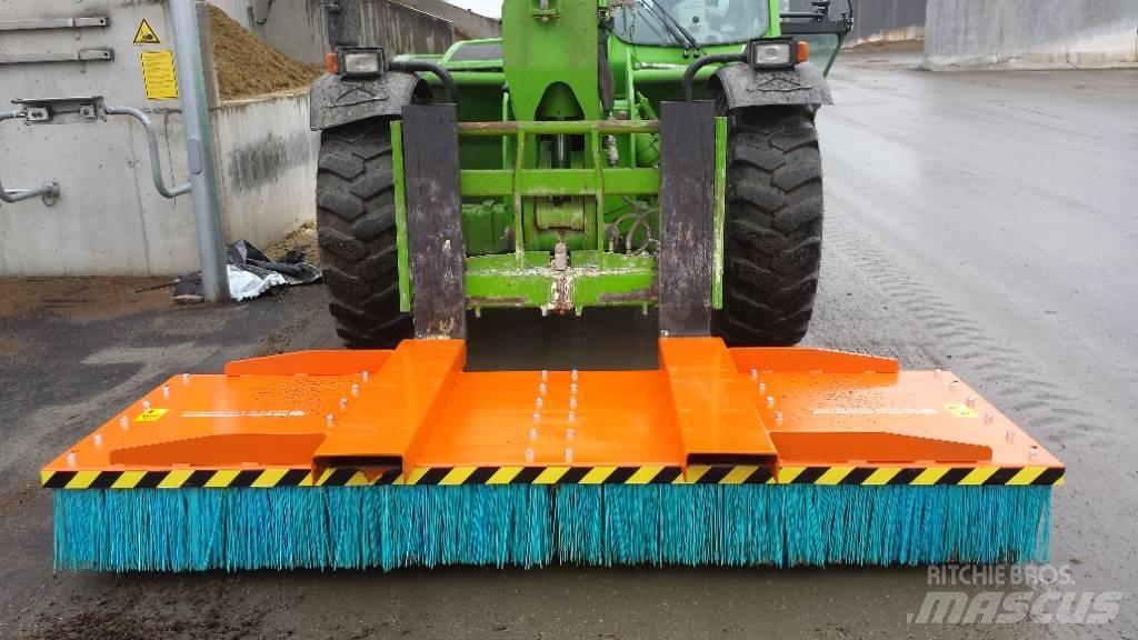 M3 Broom Sweeper SI Mašine za čišćenje