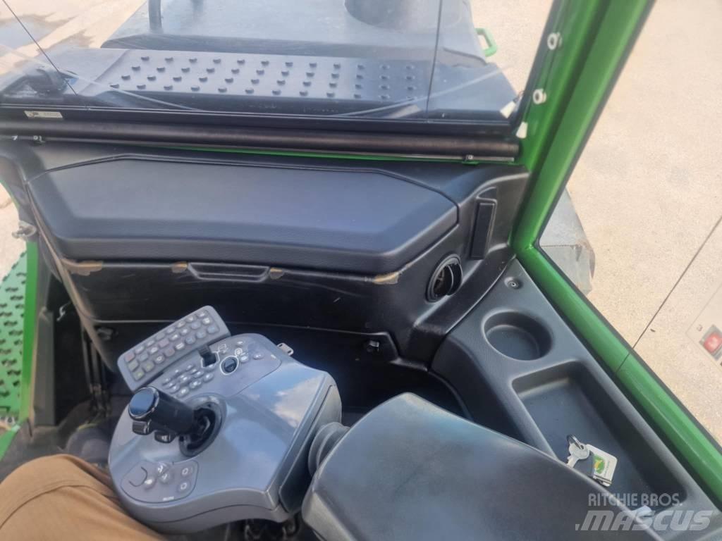 John Deere 1110G Forvarderi