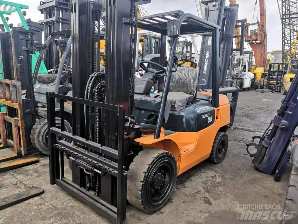 Toyota 3.5 ton Dizelski viljuškari