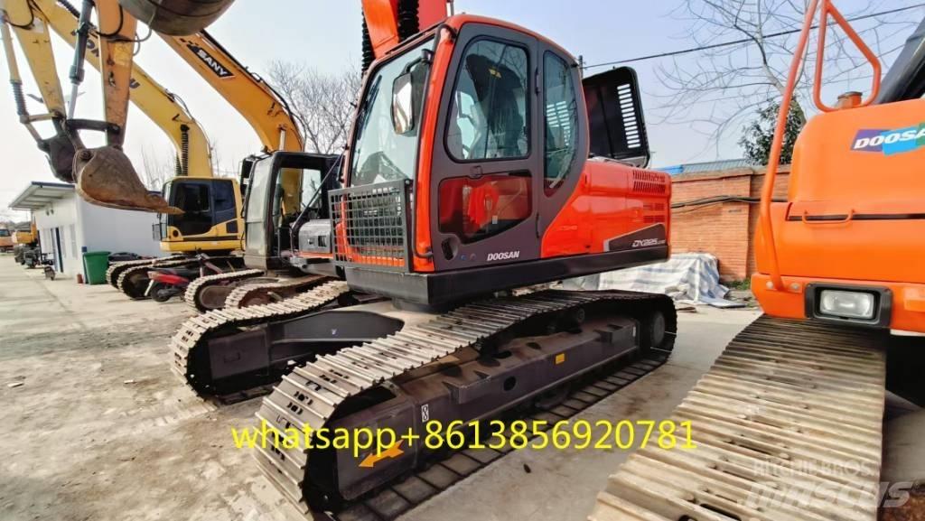 Doosan DX 225 Bageri guseničari