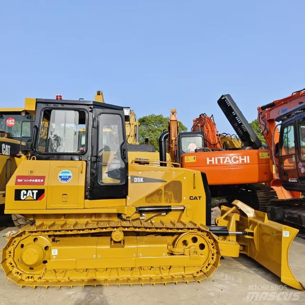 CAT D 5 K Buldožeri guseničari