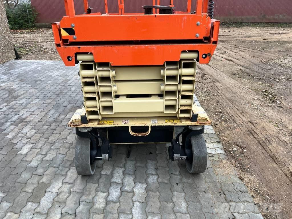JLG 2646 ES Makazaste platforme