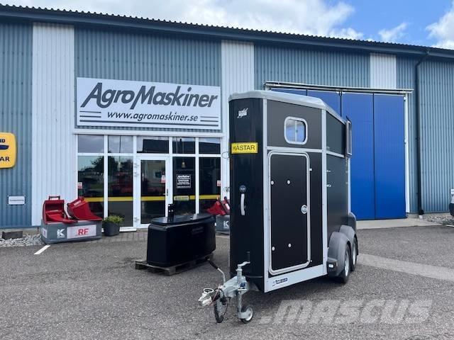 Ifor Williams HB403 Poluprikolice za prevoz stoke