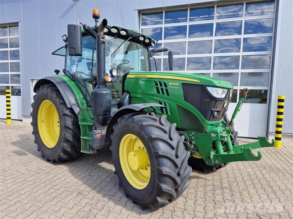 John Deere 6145R Traktori