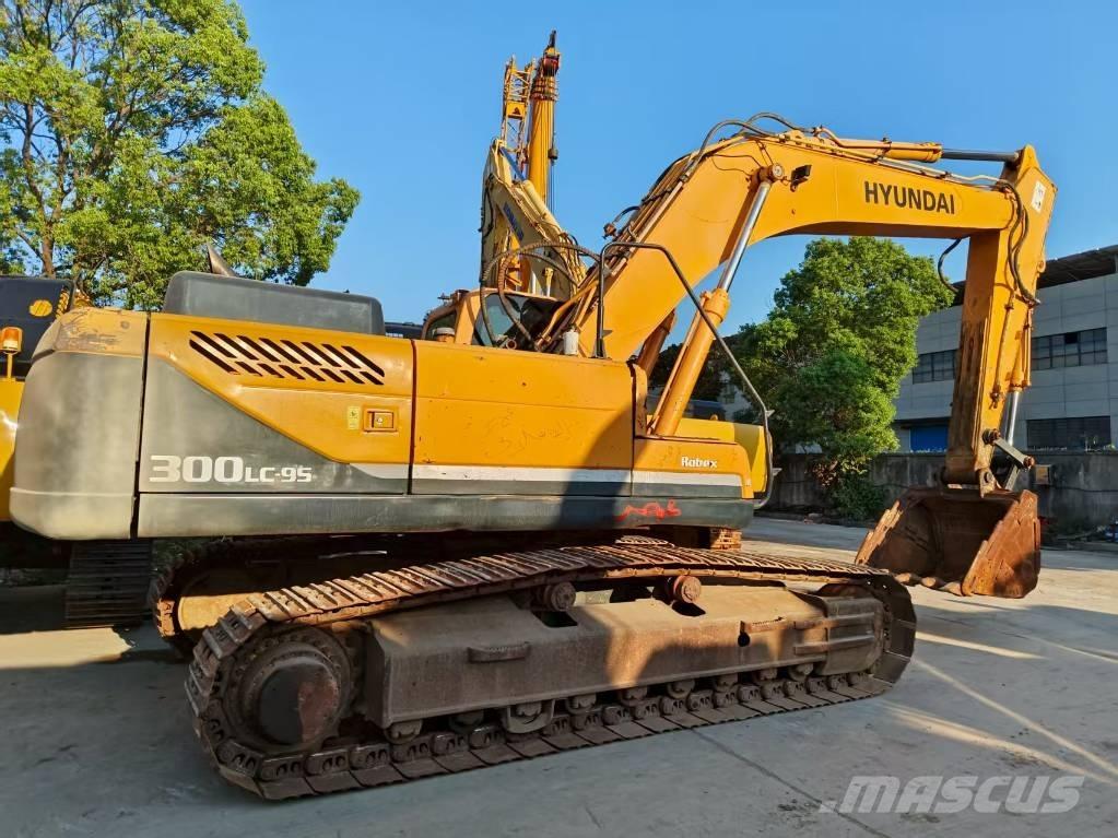 Hyundai R300lc-9s Bageri guseničari