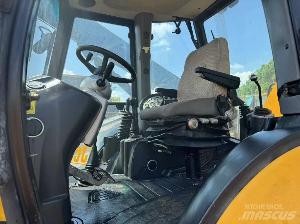 JCB 3 CX Rovokopači