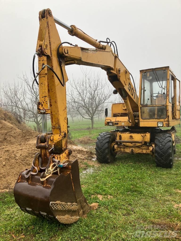Liebherr A 901 C Bageri točkaši