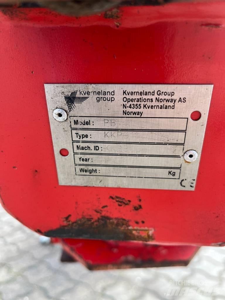 Kverneland PB100 Plugovi obrtači