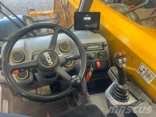 JCB 532 Poljoprivredni teleskopski utovarivači
