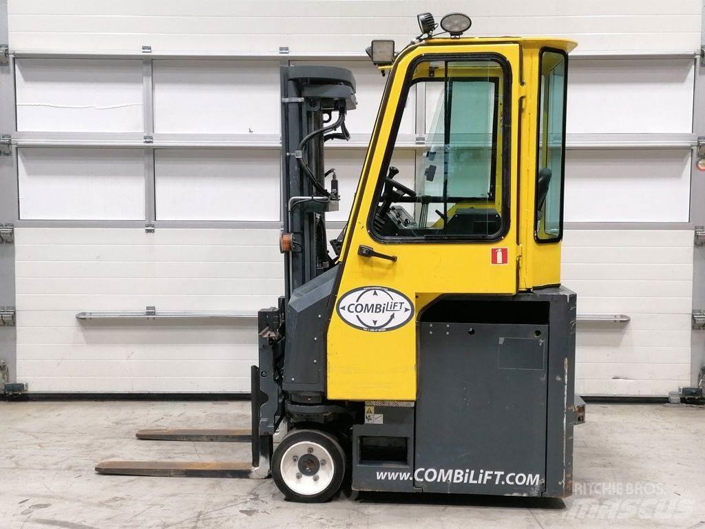 Combilift CBE2500 Bočni viljuškari