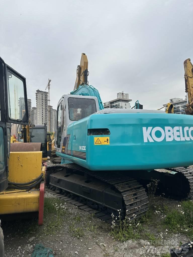 Kobelco SK 200 Bageri guseničari
