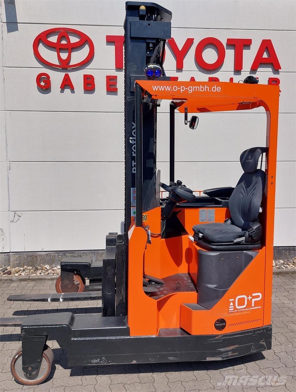 Toyota FRE270 Viljuškari sa 4-stranskim dohvatom