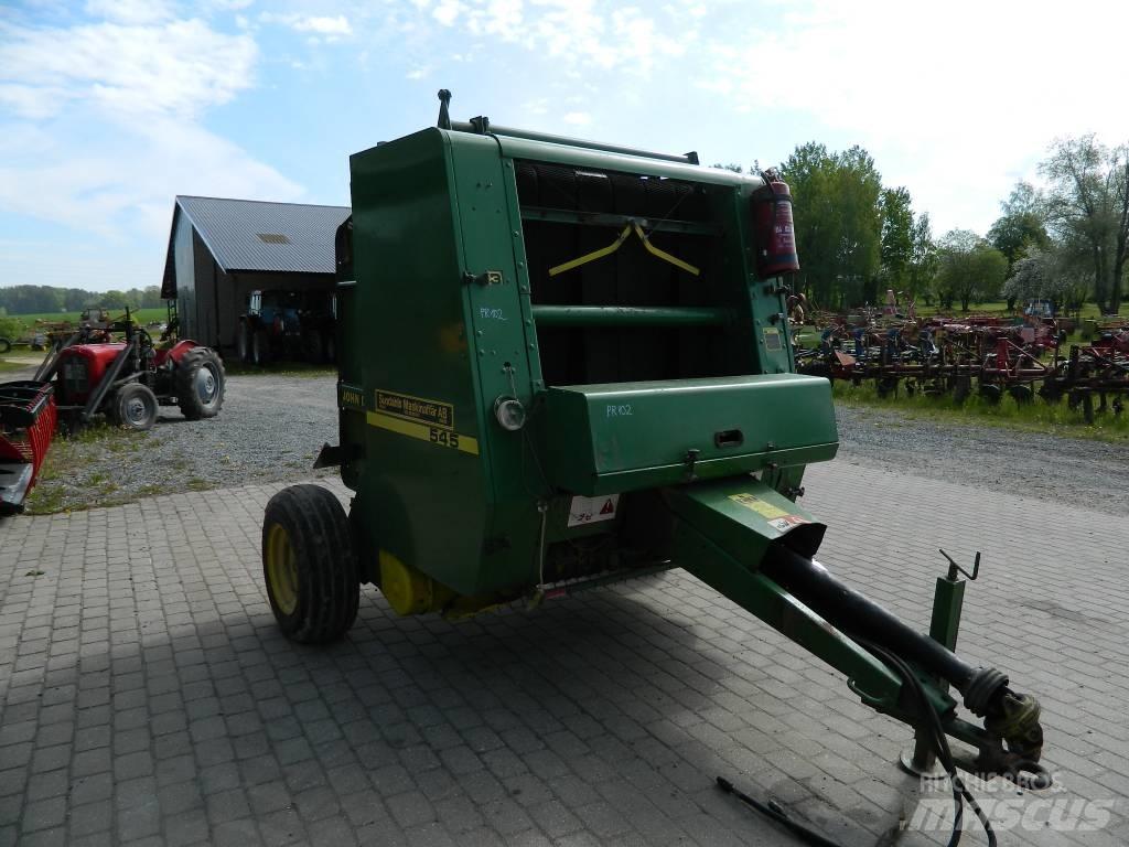 John Deere 545 Prese/balirke za rolo bale