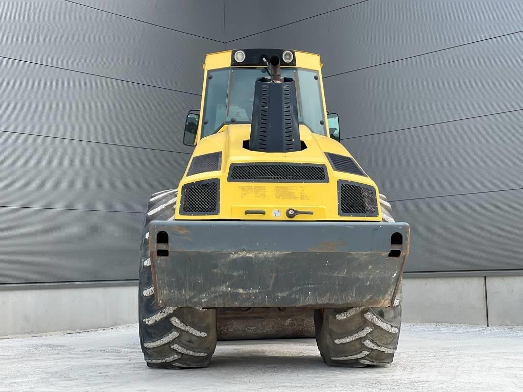 Bomag BW 216 DH-4i Valjci sa jednim bubnjem