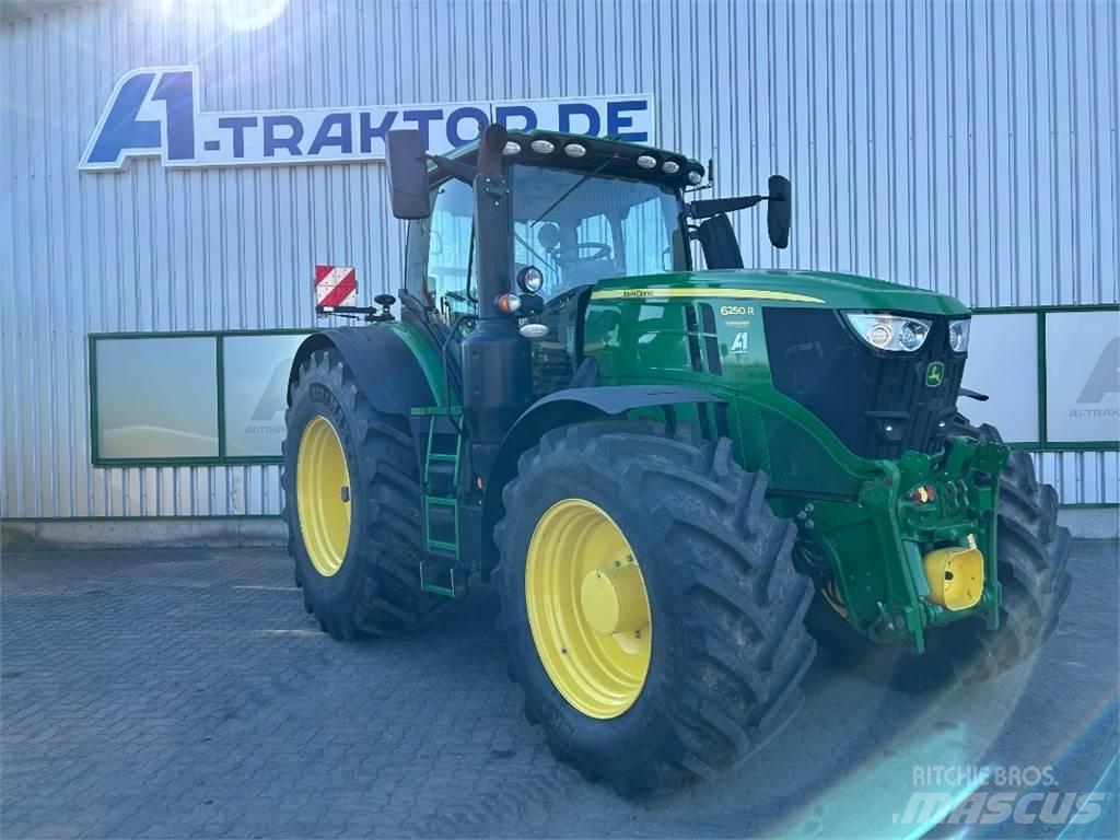 John Deere 6250R Traktori