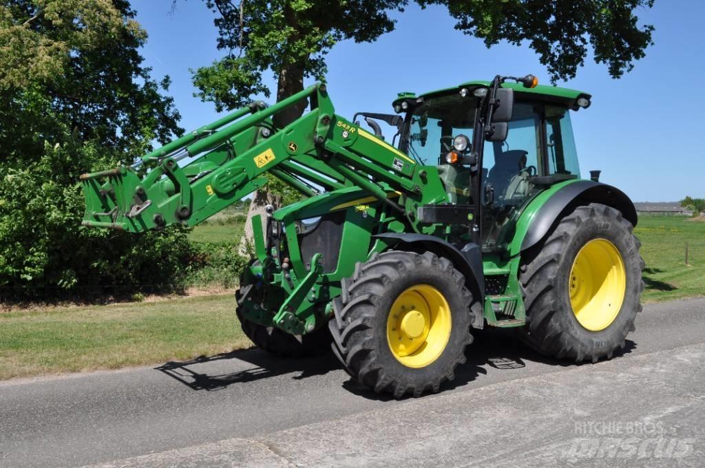 John Deere 5125R Traktori