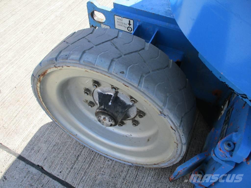 JLG E300AJP (180) Teleskopske samohodne platforme