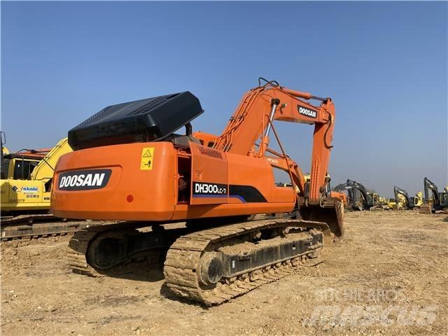 Doosan DH300 Bageri guseničari