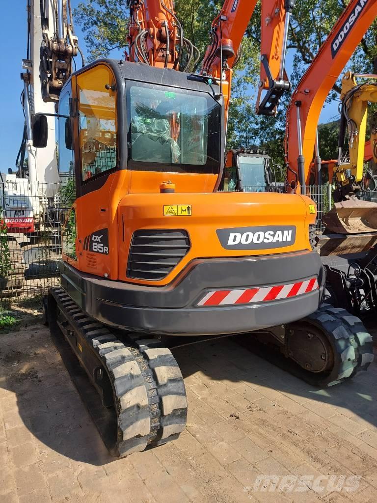 Doosan DX 85 R-3 Midi bageri 7t – 12t