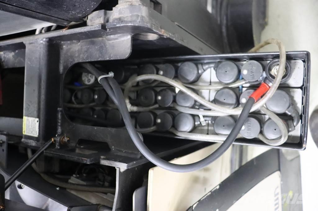 Crown SHR5520-1.13 Ručni električni viljuškar