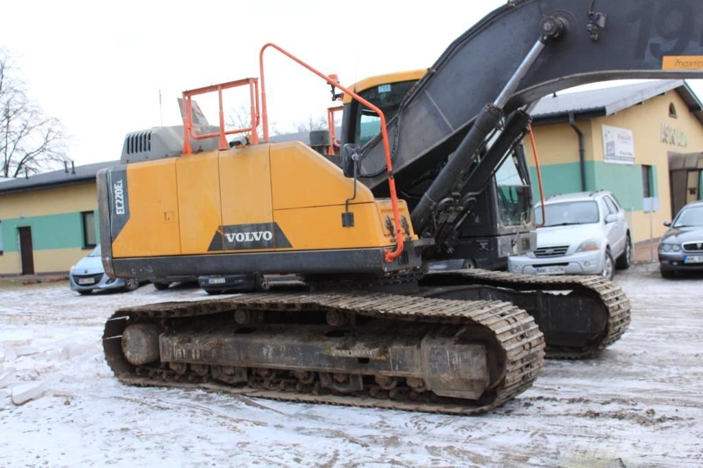 Volvo EC 220 E Bageri guseničari