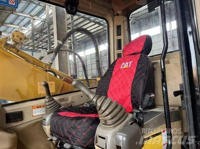 CAT 320 BL Bageri guseničari
