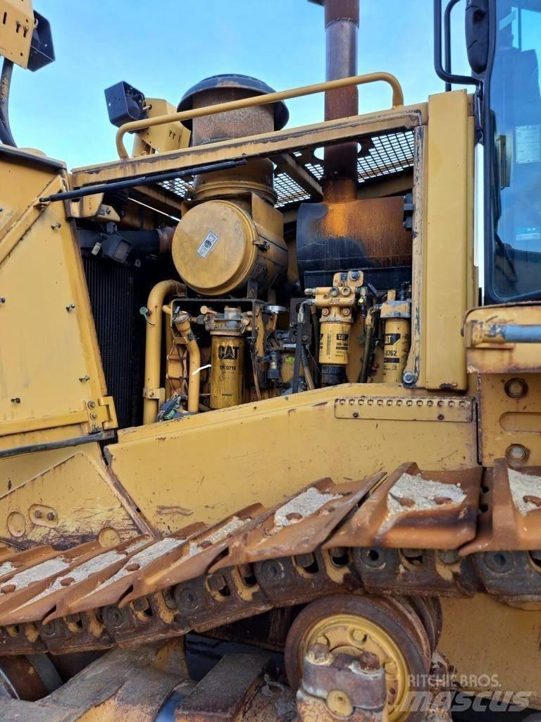 CAT D 8 T Buldožeri guseničari