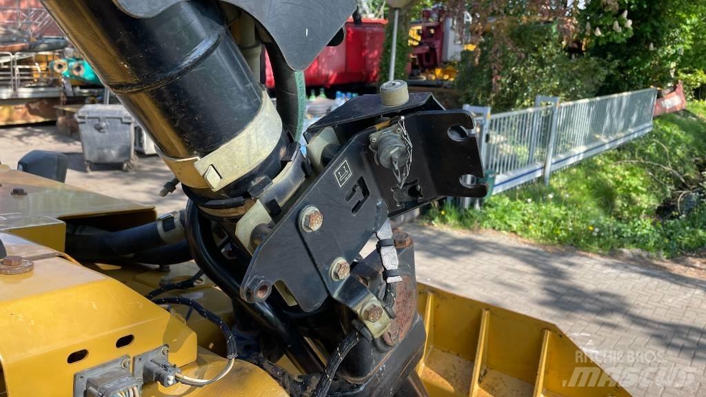 CAT D 6 D LGP Buldožeri guseničari