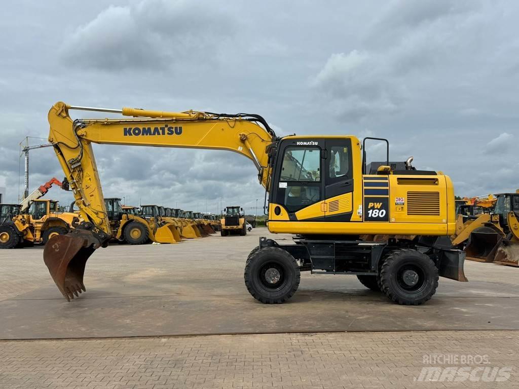 Komatsu PW180-11 Bageri točkaši