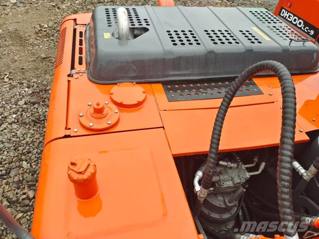 Hitachi ZX 200 Bageri guseničari