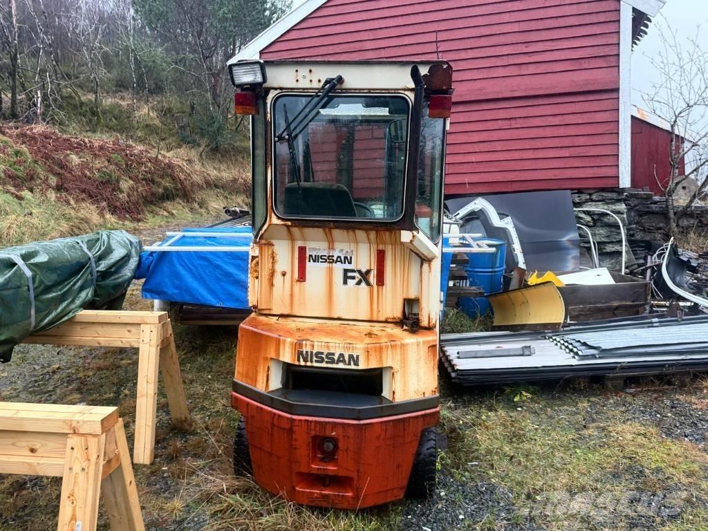 Nissan EH 01 A15U Dizelski viljuškari