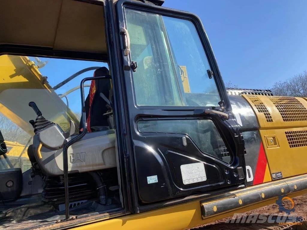 CAT 325 D Bageri guseničari